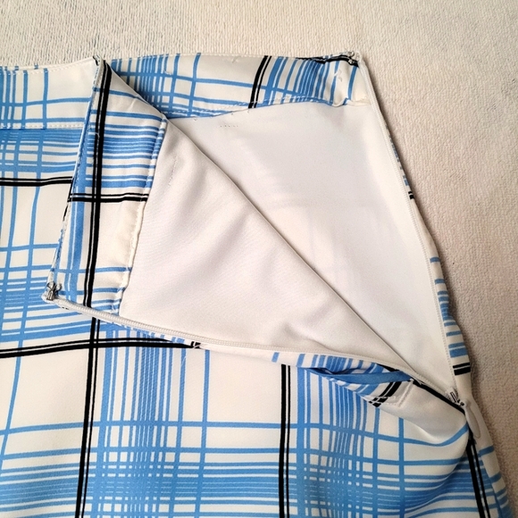 EUC Izod skort SZ14 - Picture 2 of 4